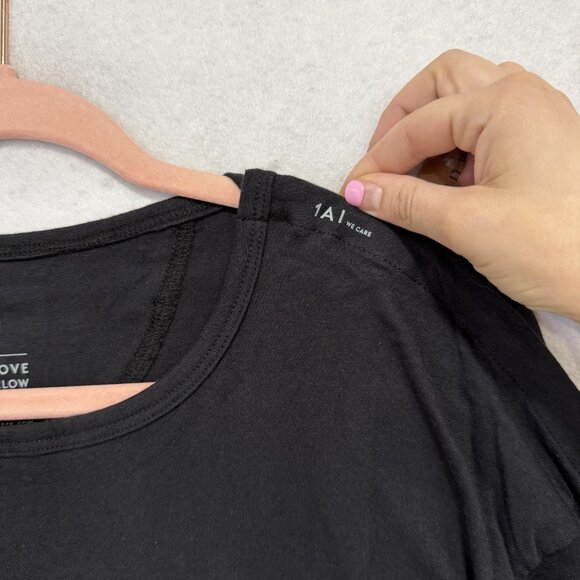 MAI Shirt Mens XL Black Long Sleeve Adaptive Side Snap Crewneck Pocket Tee Soft - Picture 5 of 15